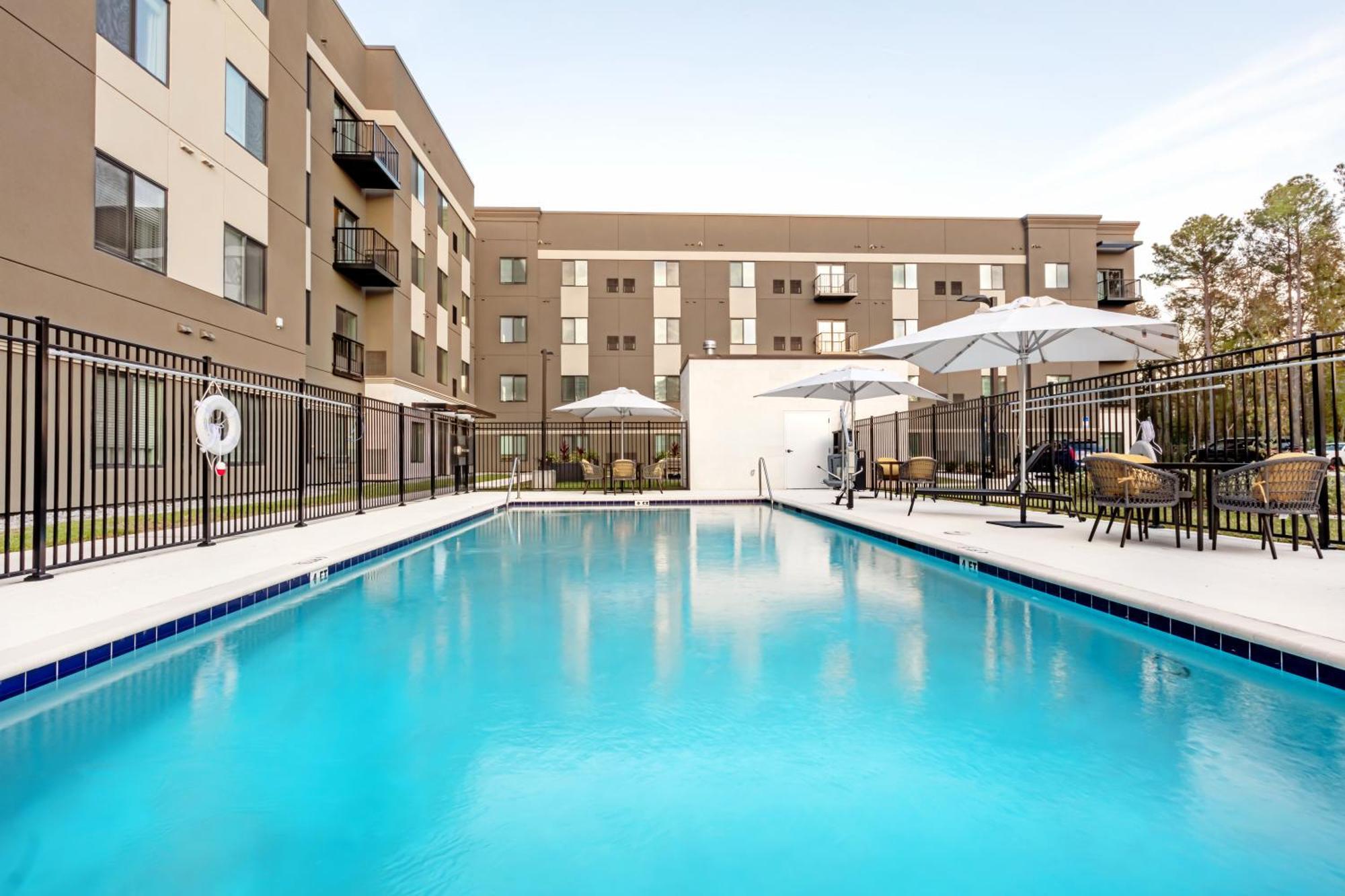 Waterwalk Extended Stay By Wyndham Jacksonville Deerwood Pk Dış mekan fotoğraf