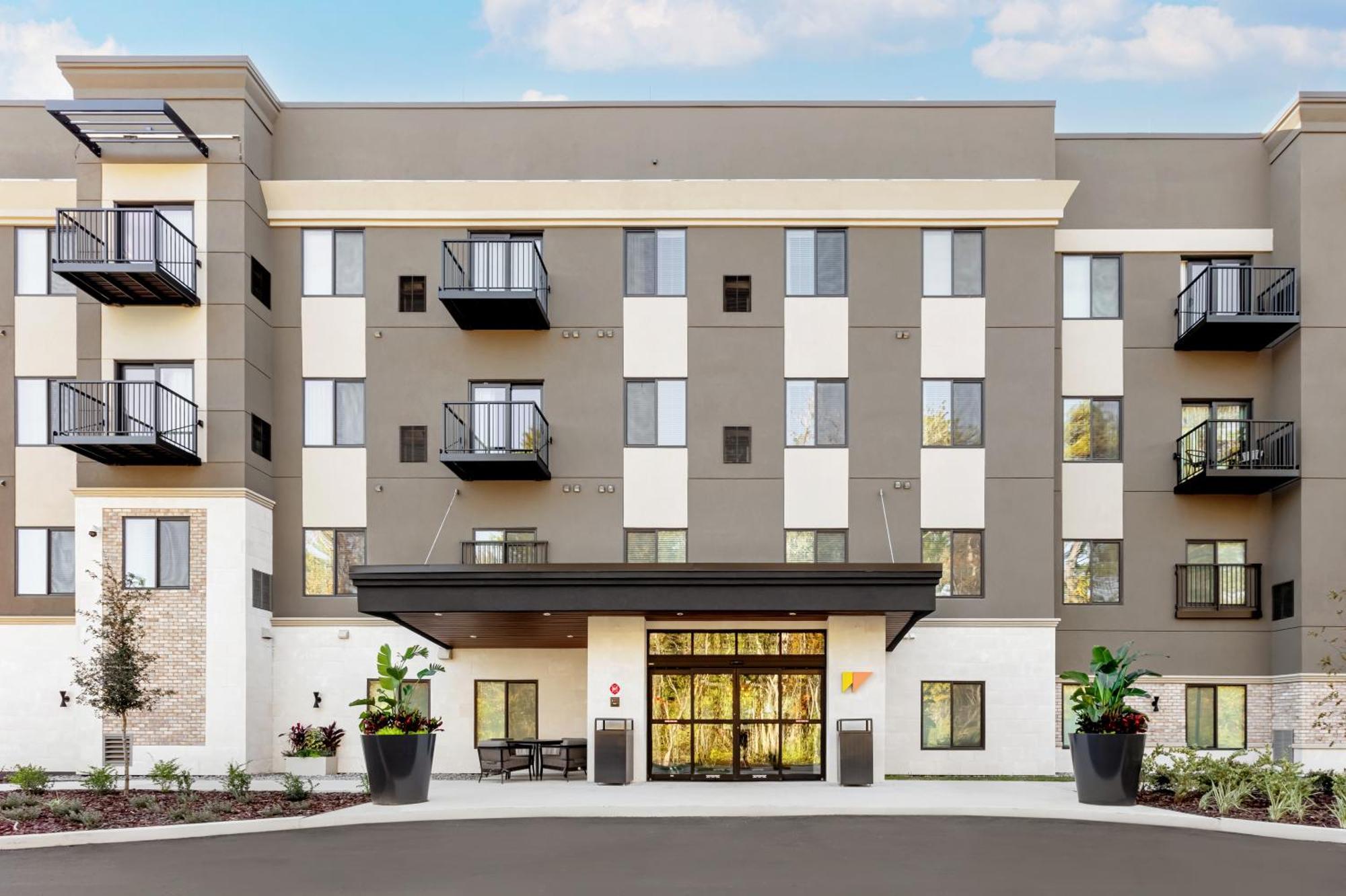 Waterwalk Extended Stay By Wyndham Jacksonville Deerwood Pk Dış mekan fotoğraf