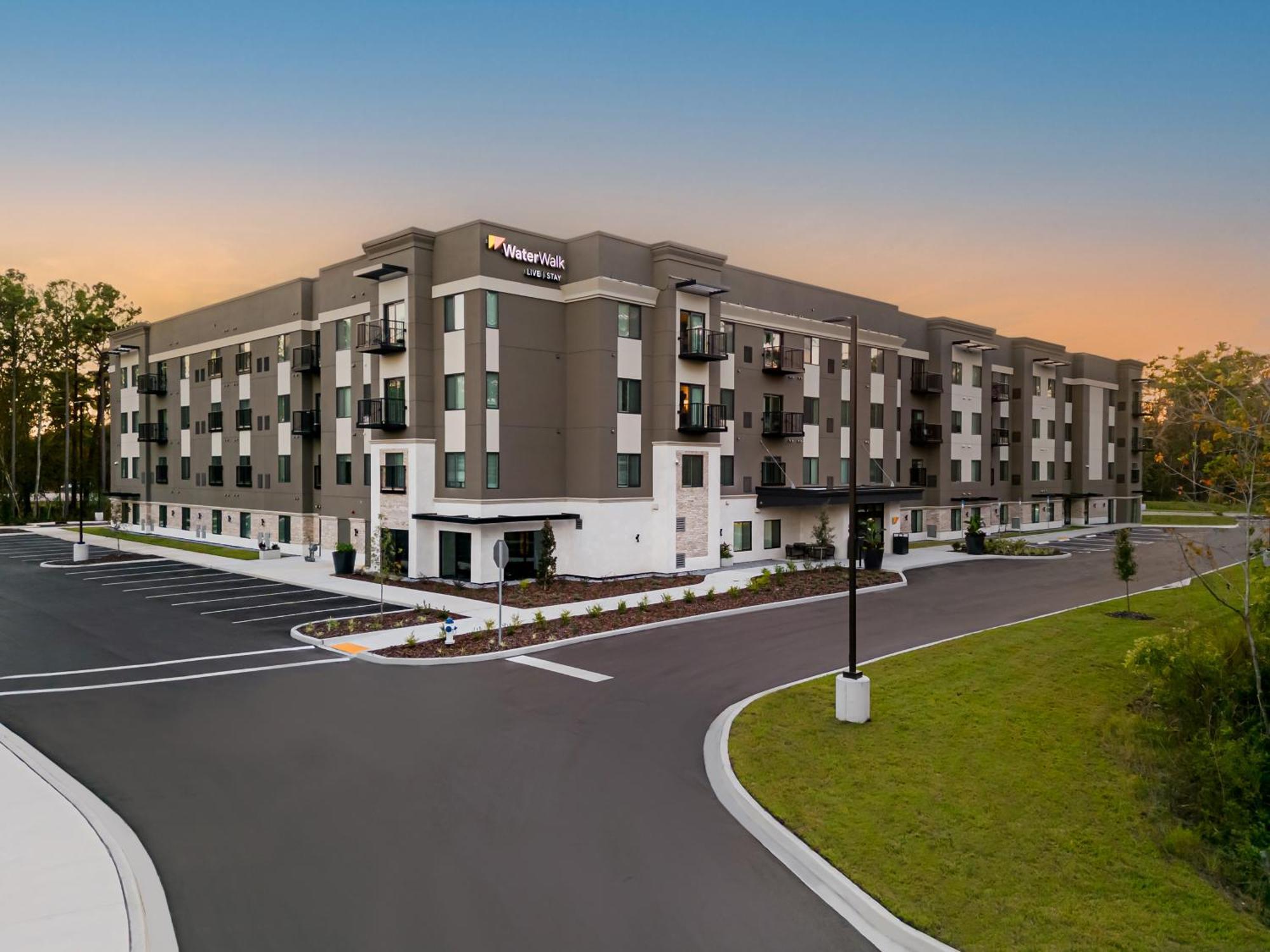 Waterwalk Extended Stay By Wyndham Jacksonville Deerwood Pk Dış mekan fotoğraf