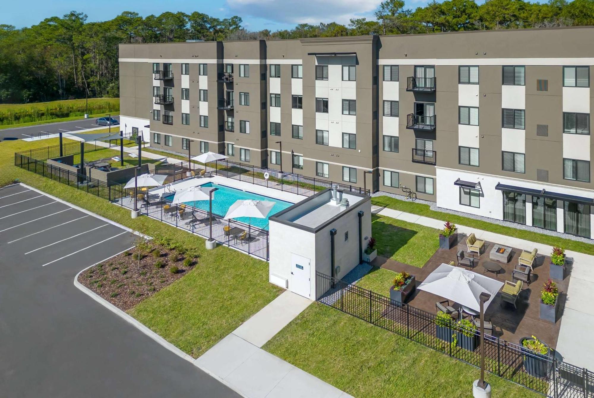 Waterwalk Extended Stay By Wyndham Jacksonville Deerwood Pk Dış mekan fotoğraf